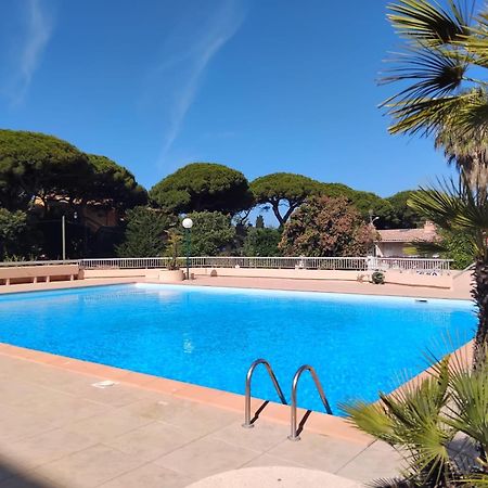 Studio Hyeres Port Et Iles D'Or. מראה חיצוני תמונה